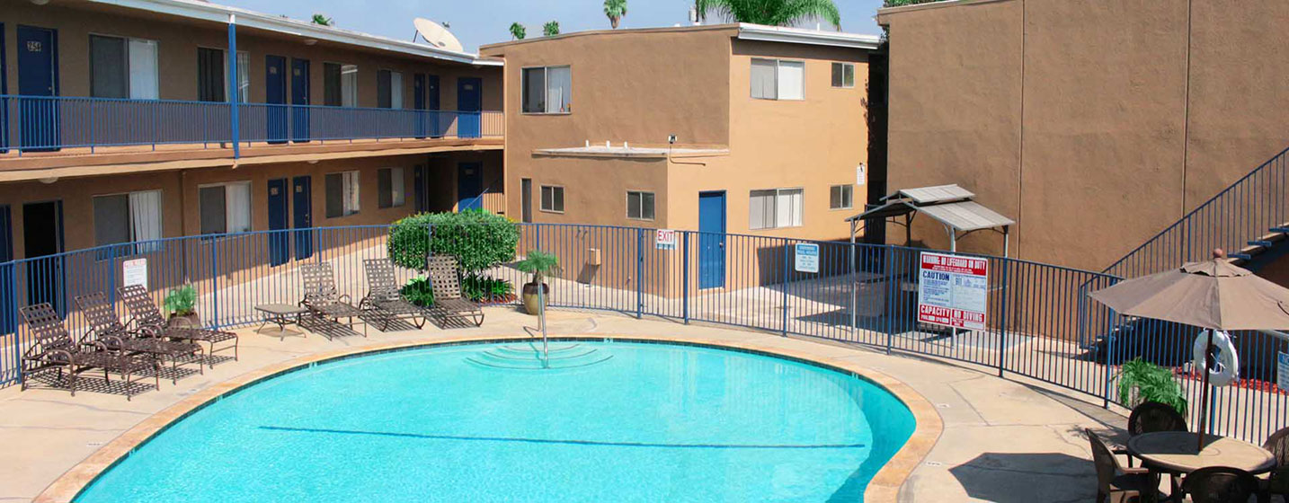 This image shows the The Gondolier Apartments swimming pool